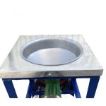 Електрическа месомелачка №32 с мотор 1500 W – 150–300 кг/ч, чугунена стойка и аксесоари - Image 3